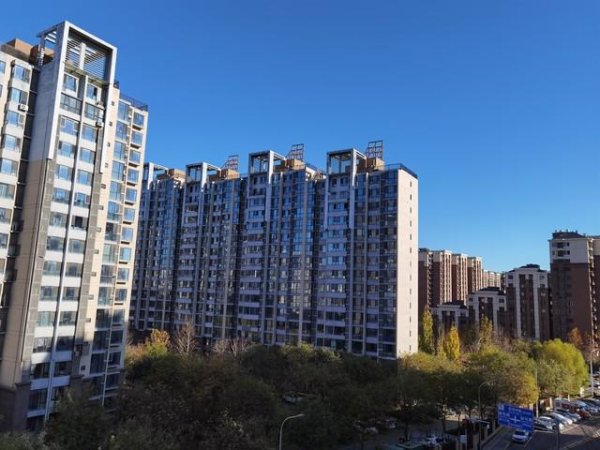 浙江股票配资平台 北京五环外限购松绑背后，普通家庭的资产保卫战打响！