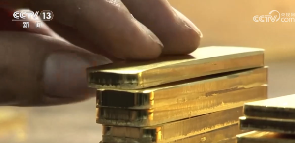 官网股票配资 深夜“惊魂一跳”，黄金、白银、钯金，跌跌跌！