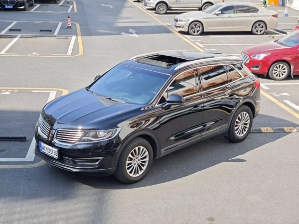 网上配资平台 6万多买二手林肯MKX，性价比究竟如何?